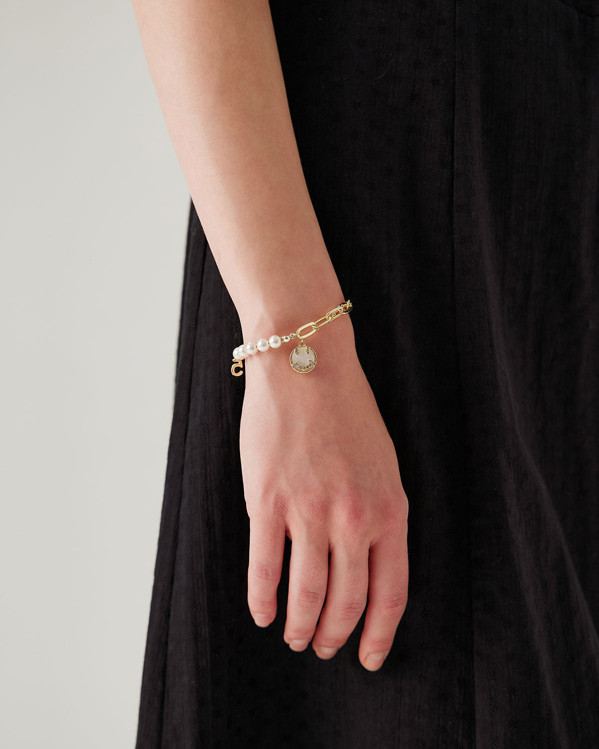 Pulsera de perlas de aleación de oro