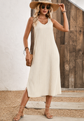 Marina | Vestido midi plisado con abertura lateral