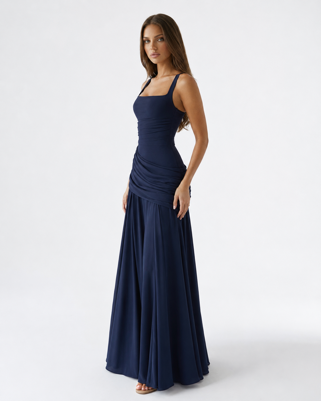 EMY | Vestido largo con escote cuadrado fruncido