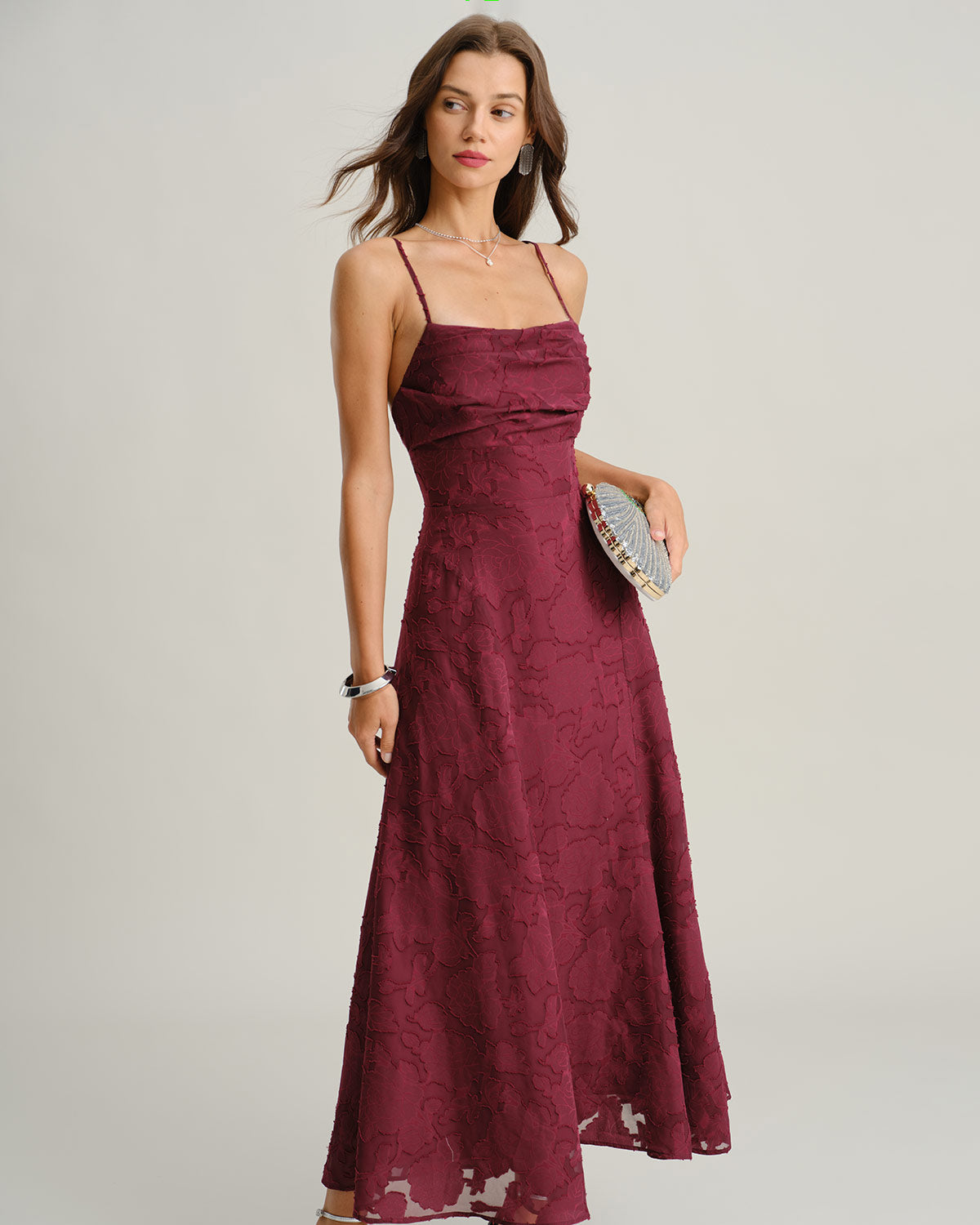 Vestido largo lencero de jacquard color rojo vino