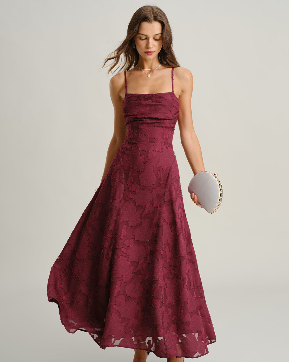 Vestido largo lencero de jacquard color rojo vino